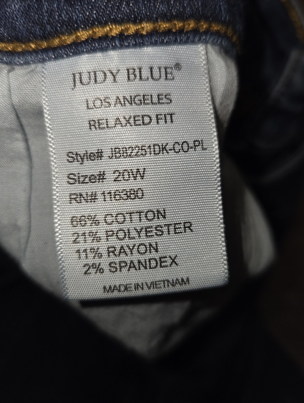 Judy Blue Plus Size Relazed Fit Jeans - Picture 6 of 11